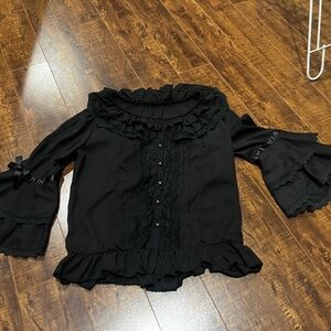 Hime sleeves Lolita blouse black
